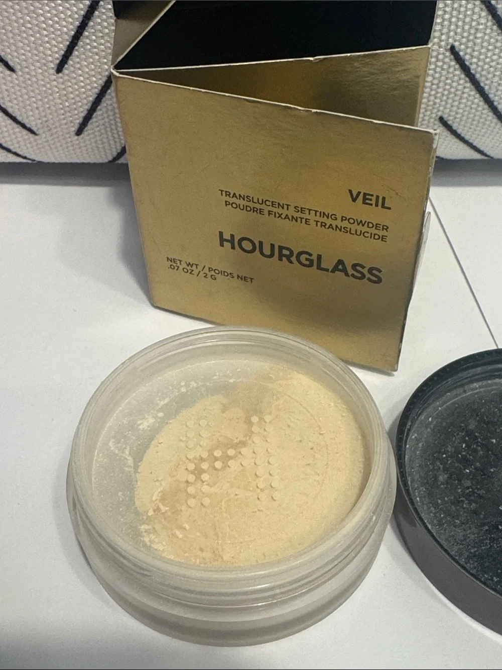 Hourglass Veil Translucent Setting Powder – NWB